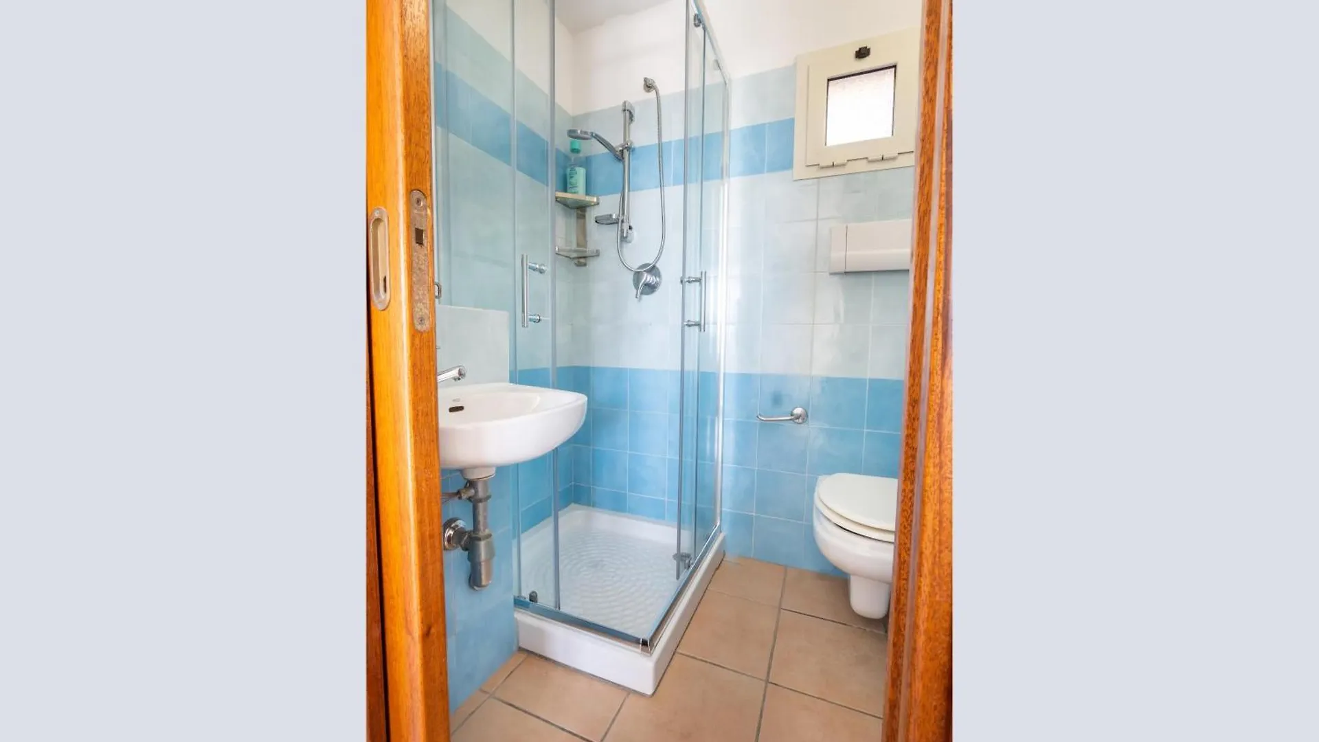 Apartment Camera Ponente Vista Mare Spiaggia A 300M Golfo Aranci
